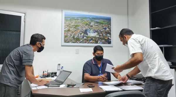 Parintins faz ação integrada contra enchente 2021, sem prejudicar vacinação da COVID-19 Parintins faz ação integrada contra enchente 2021, sem prejudicar vacinação da COVID-19