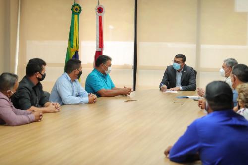 Governador Wilson Lima recebe prefeitos para tratar da Operação Enchente 2021