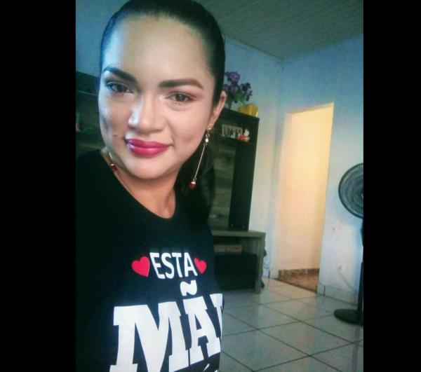 Luta contra o câncer: jovem mãe de 33 anos faz vaquinha virtual para bancar tratamento  