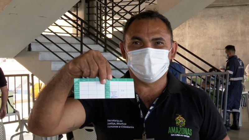 Imunizados e voluntários: Servidores participam de ação de vacinação na Arena da Amazônia