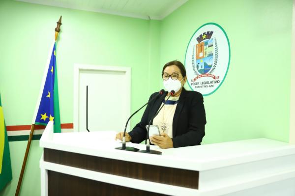 Márcia Baranda pede respeito e proteção aos idosos