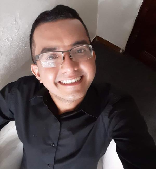 Translado de corpo de ex-assessor de Nega Alencar é viabilizado pela prefeitura de Parintins