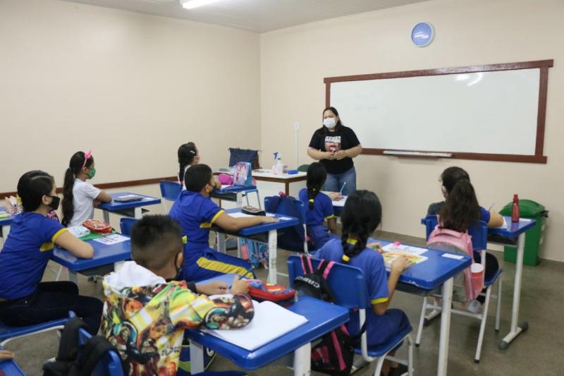 Secretaria de Educação convoca 137 candidatos aprovados no PSS para atuação em Manaus e no interior