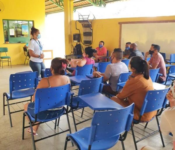 Em parceria com a Prefeitura, Sebrae Parintins realiza seminário de capacitação para artesãos