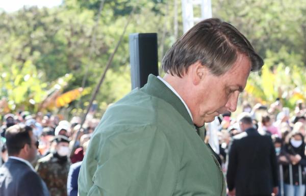 Rosa Weber autoriza investigação de Bolsonaro por suposta prevaricação 