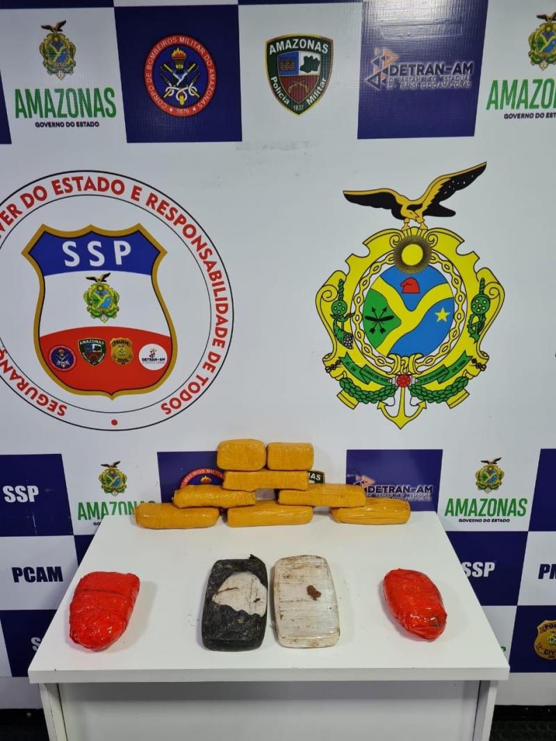 Base Arpão prende três pessoas e apreende mais de 25kg de entorpecentes 