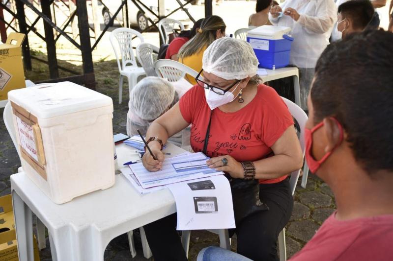 Mutirão de vacinação contra Covid-19 inicia em Urucará