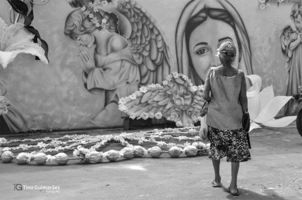 Artistas inauguram Mural da Fé próximo ao Colégio Nossa Senhora do Carmo 