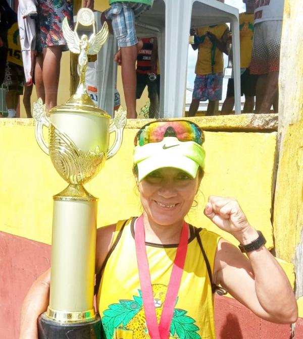 Benedita Barros supera depressão e vence Corrida Máster Benedita Barros supera depressão e vence Corrida Máster