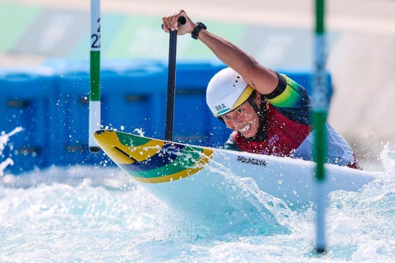Ana Sátila coloca a canoagem slalom em inédita final e termina os Jogos em décimo