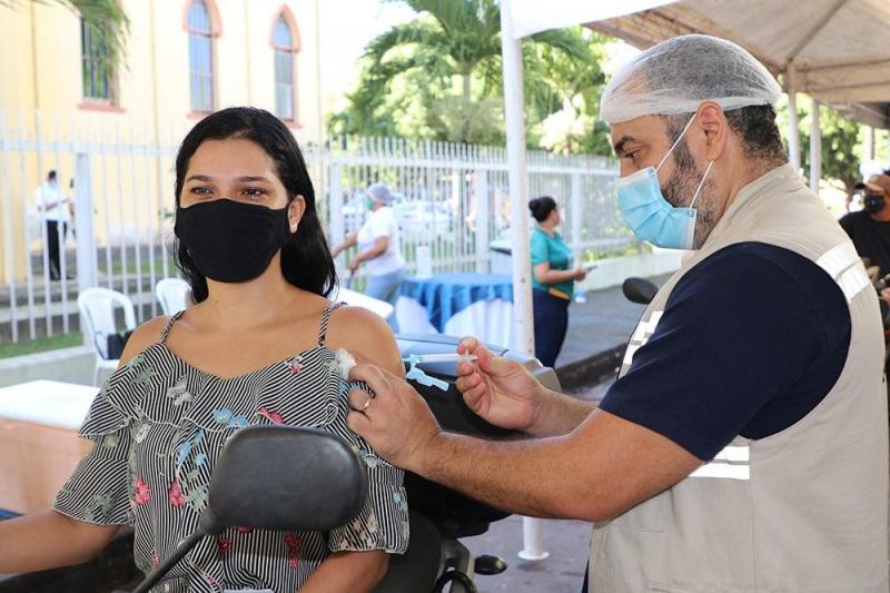 Amazonas já aplicou 2.652.356 doses de vacina contra Covid-19 até esta terça-feira (03/08)