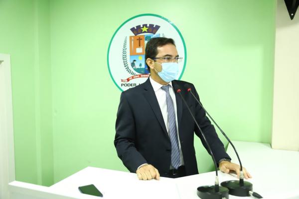 Mateus Assayag pede construção de novo prédio para Central de Resgate de Parintins