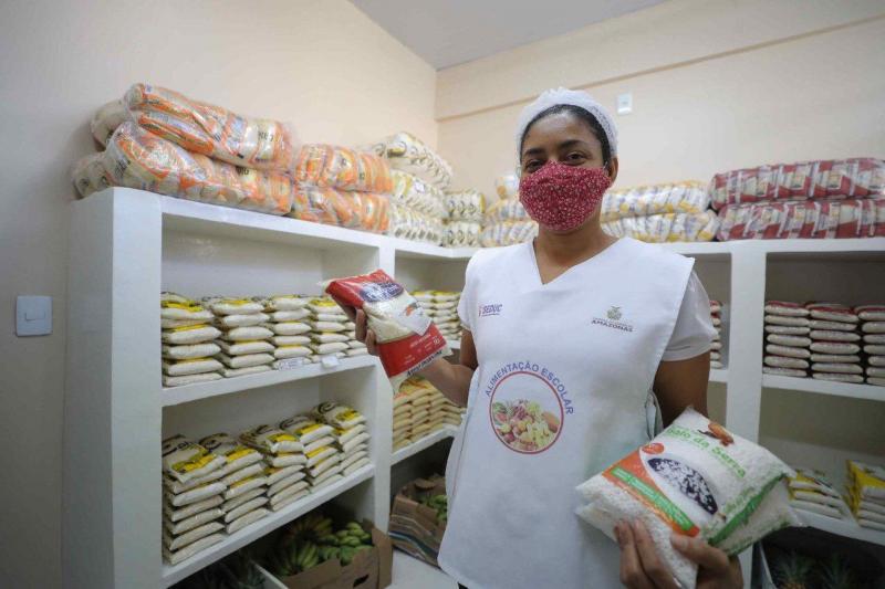 Secretaria de Educação monitora protocolos de saúde nas escolas estaduais para retorno 100% presencial, na segunda-feira (23/08)