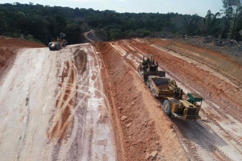 Governo do Amazonas avança com a construção do Anel Viário Leste
