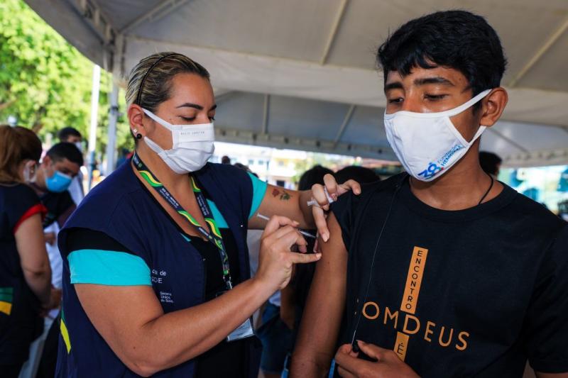 Vacina Amazonas: Governo do Estado realiza mutirão em Iranduba para alcançar 3 mil jovens