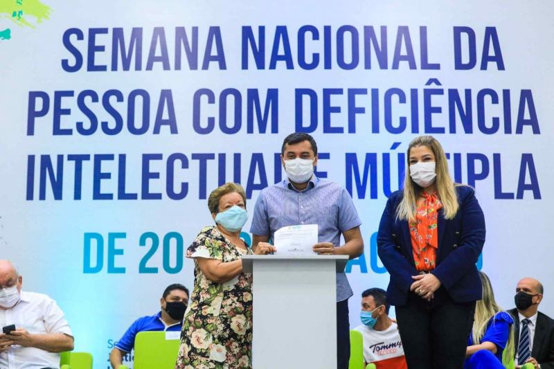 Governo do Amazonas investe em profissionais para atuar com Educação Especial em associações de Pessoas com  Deficiência