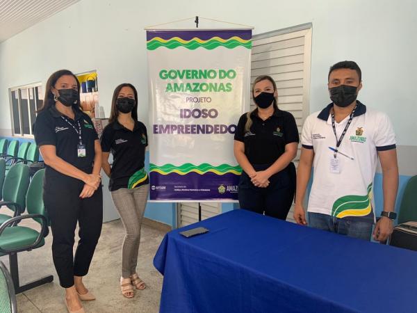 Em Parintins, Governo do Estado apresenta projeto Idoso Empreendedor e realiza ações de conscientização