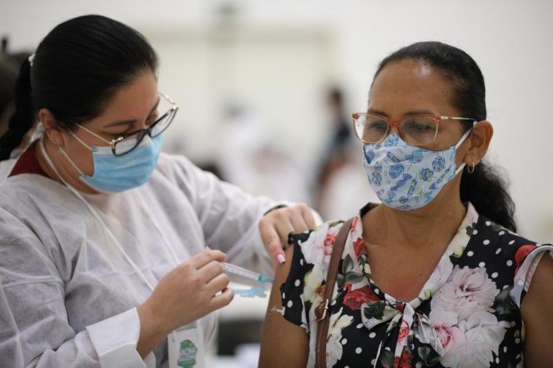 Mais de 900 mil pessoas já tomaram duas doses de vacinas contra COVID-19 no Amazonas, mais de 3,2 milhões de dose aplicadas