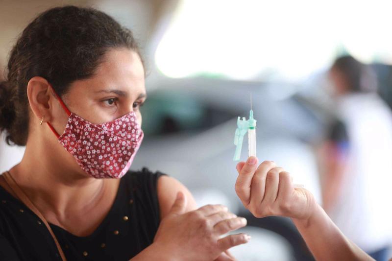 Vacina Amazonas: mais de 9 mil doses foram aplicadas na primeiras horas de mutirão