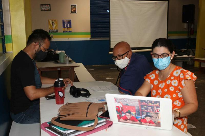 Núcleo de Inteligência em Gestão inicia atividades presenciais nas escolas estaduais