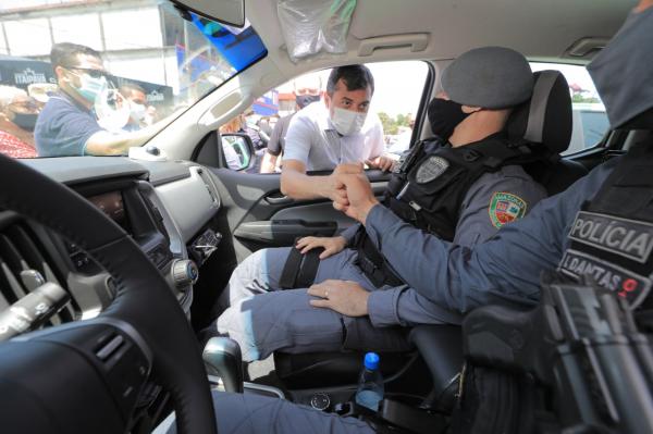 Wilson Lima dá início ao ‘Cerco Inteligente’ e entrega viaturas, munições e equipamentos para as forças de segurança 