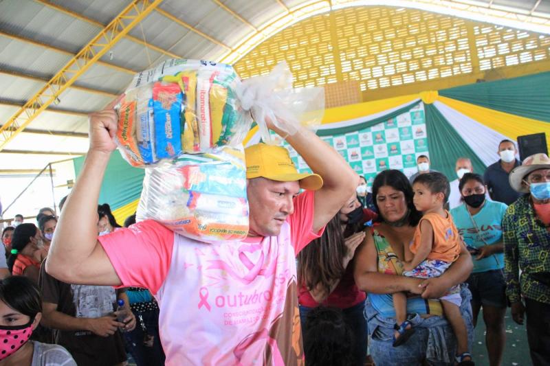 População de Itacoatiara elogia ação de segurança alimentar do Governo do Amazonas