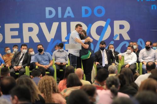 Wilson Lima vai pagar datas-bases, promoções e progressões de carreira para servidores públicos estaduais