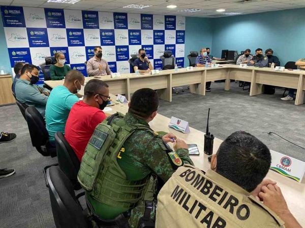Governo do Amazonas articula novas ações para combate ao desmatamento e queimadas Governo do Amazonas articula novas ações para combate ao desmatamento e queimadas