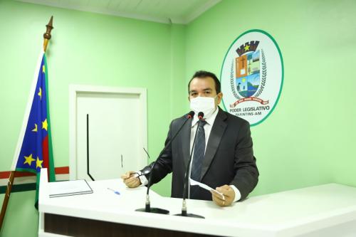 Massilon comemora implantação do curso voltado às atividades de extração de petróleo e gás natural em Parintins