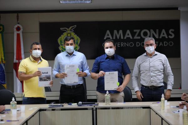 Wilson Lima assina convênios de R$ 36,7 milhões para investimentos em seis municípios do Amazonas Wilson Lima assina convênios de R$ 36,7 milhões para investimentos em seis municípios do Amazonas