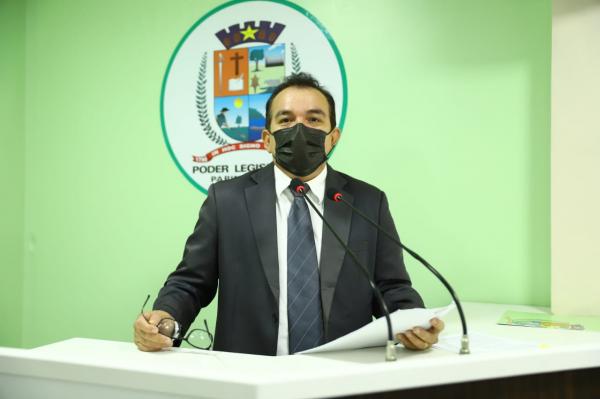 Massilon comemora aprovação do PL que cria a inclusão de conceitos de empreendedorismo nas Escolas Municipais de Parintins