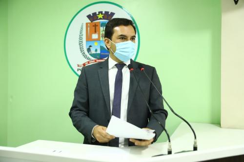 Mateus Assayag solicita pavimentação dos Bairros Tonzinho Saunier, Distrito Industrial e Jacareacanga