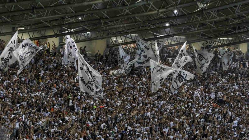 Atlético-MG é campeão brasileiro para enterrar jejum de 50 anos 