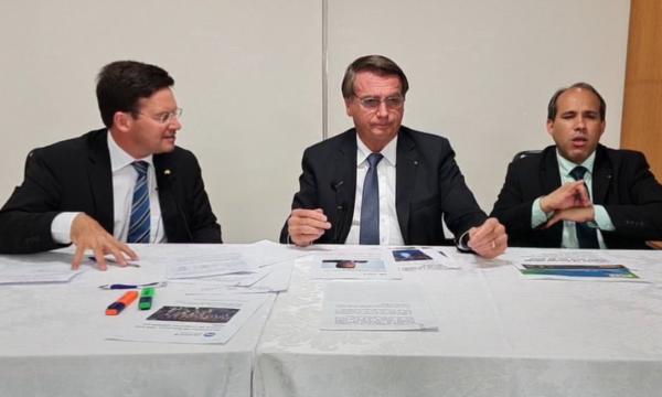 Acusado por Moro de comemorar soltura de Lula, Bolsonaro ataca: 'Mentiroso deslavado'