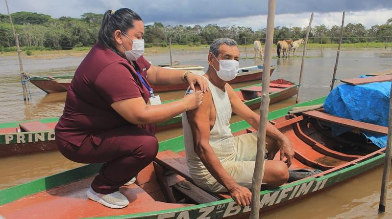 Com um dos maiores índices de vacinação do Brasil, Parintins segue em queda de internações por Covid