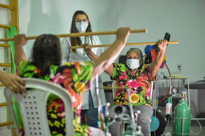 Reabilitação pulmonar no RespirAR devolve qualidade de vida a paciente pós-Covid no Amazonas