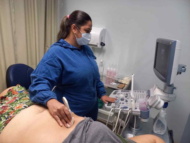 Examina+: Governo do Amazonas intensifica realização de ultrassonografias no Hospital Delphina Aziz