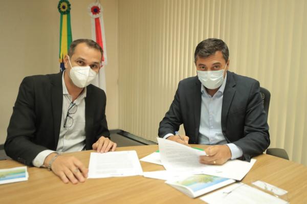 Amazonas garante R$ 1,3 bilhão em fomento para infraestrutura e agronegócio