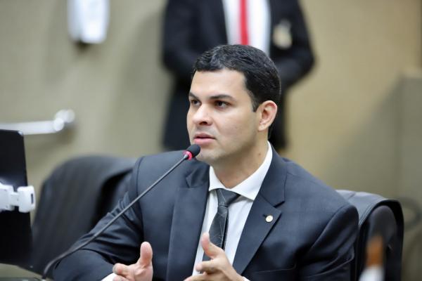 Saullo Vianna pede revogação imediata do decreto federal que reduz 25% do IPI