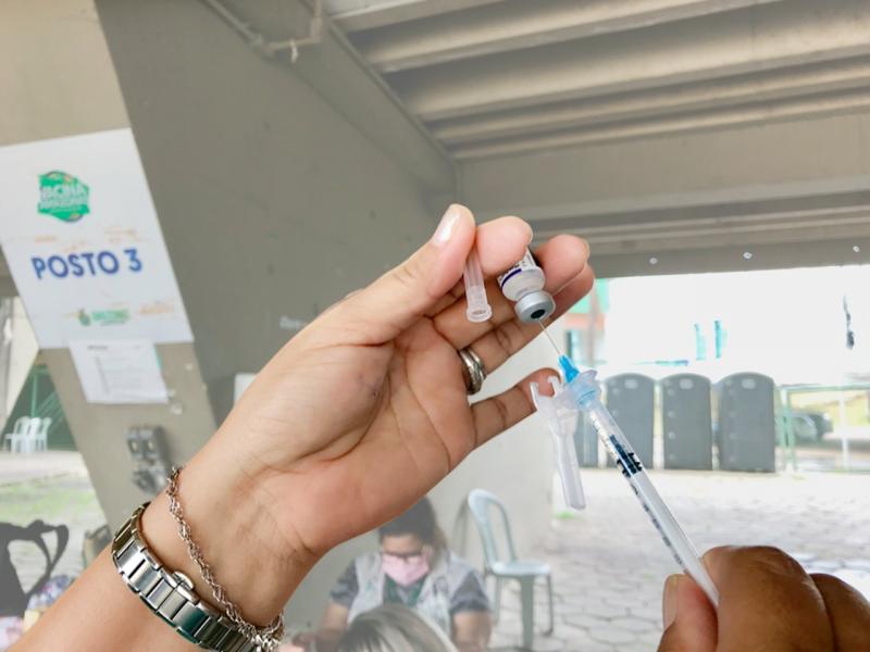 Amazonas retorna à fase amarela com transmissão de baixo risco após redução de positividade para Covid-19