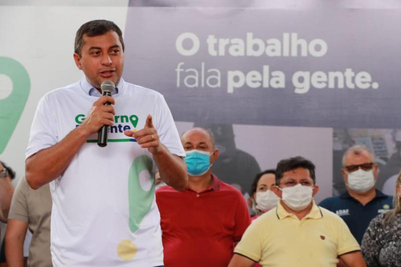 Wilson Lima visita região do baixo Amazonas, onde faz entregas e anúncios para Barreirinha, Nhamundá e Parintins