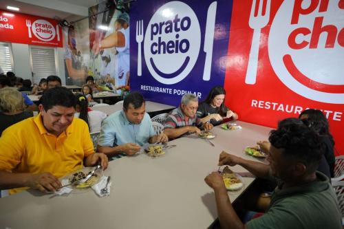 Em Parintins, Wilson Lima inaugura 6° restaurante popular que leva o nome de 