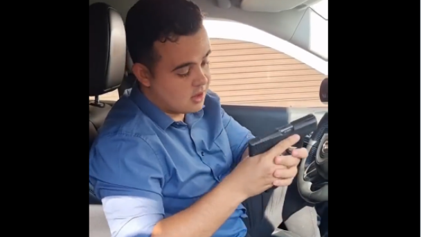 Deputado de Minas ameaça Lula de morte enquanto carrega uma pistola
