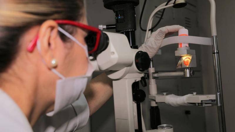 Abril Marrom: oftalmologista da SES-AM alerta para conscientização e prevenção da cegueira
