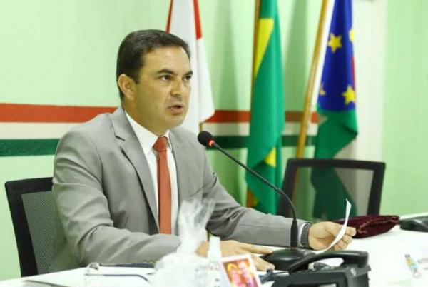 Mateus Assayag alerta Prefeitura de Parintins e Governo do Estado sobre cheia de 2022