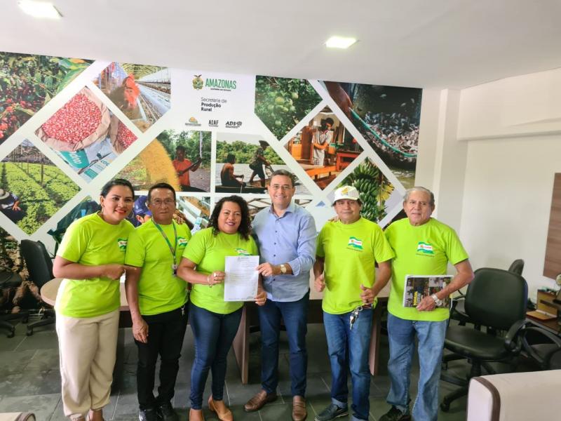 Governo do Amazonas repassa imóvel para ser a sede da Federação dos Trabalhadores da Agricultura Familiar
