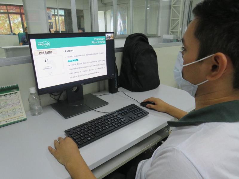 Vacinação: webinário atualiza equipes de saúde do AM sobre especificidades de imunizantes contra Covid-19