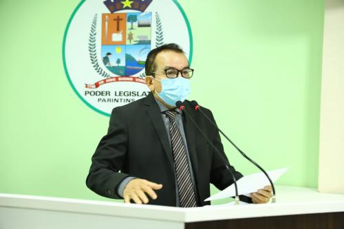 Massilon volta a cobrar concurso público e pede informações do TCE