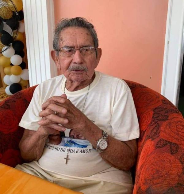 Adeus seu Ozair Albuquerque 