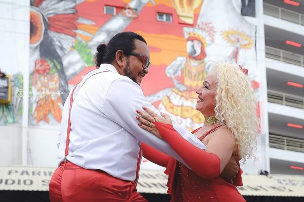 O amor garantido de Astrid e Euclides Porrotó 